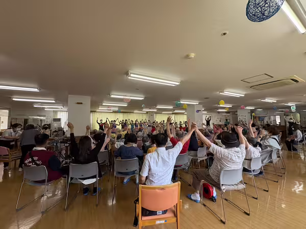 介護老人保健施設「フェアウインドきの」慰問発表会｜司延子モダンバレエ